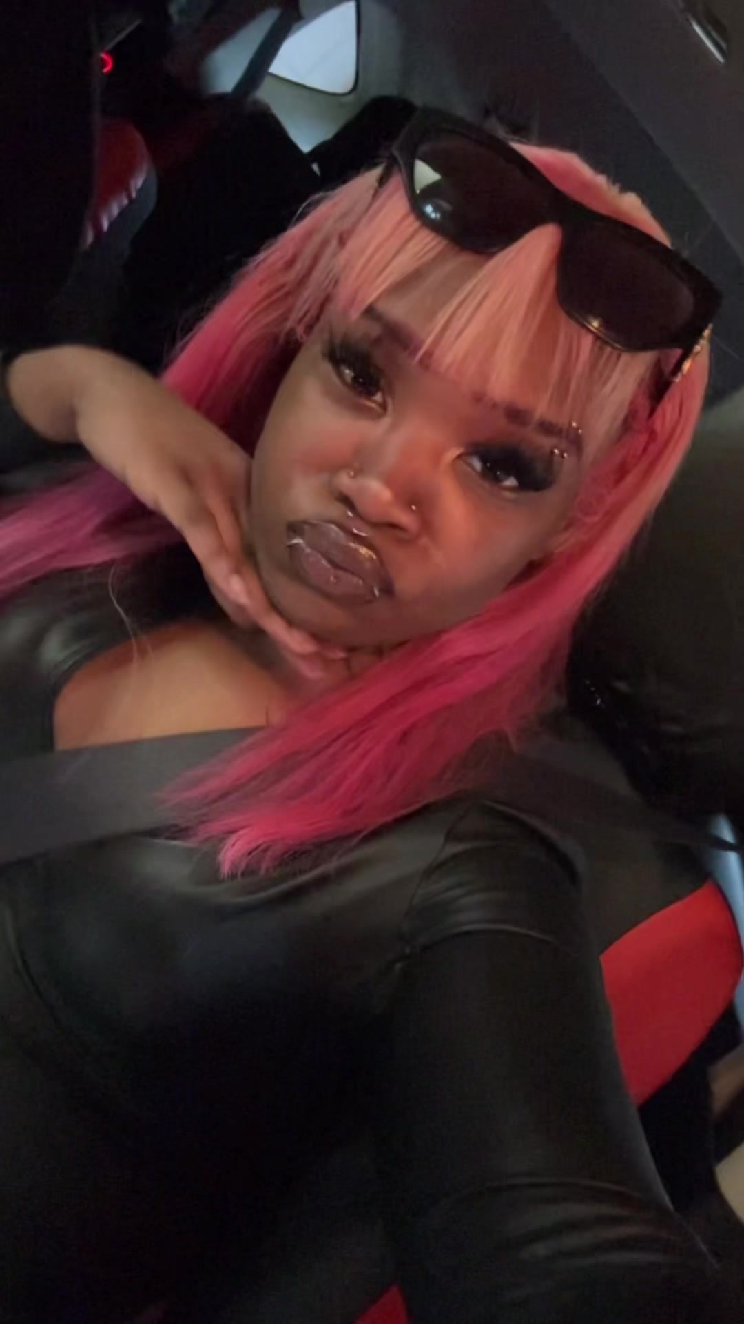 @vern3lla