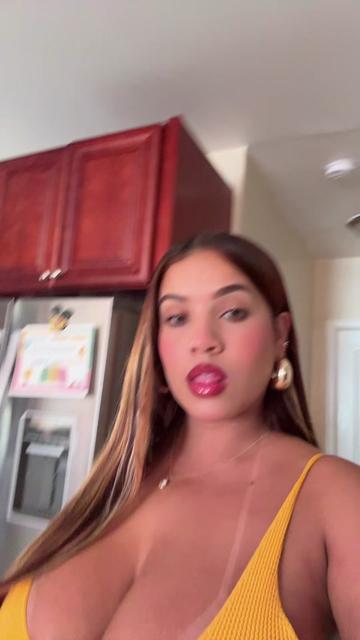 @Verónica
