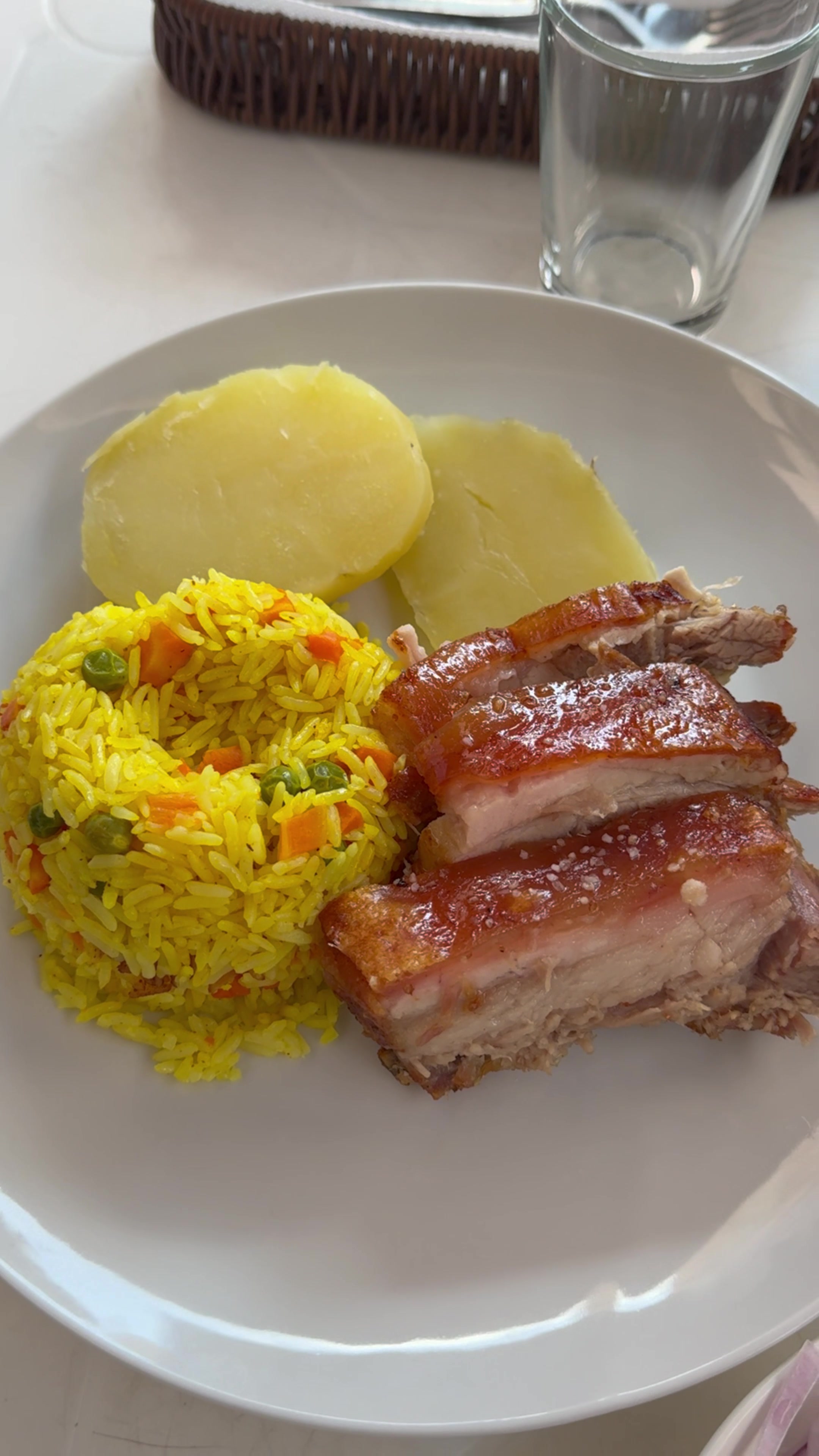 @El Hambre No Espera!