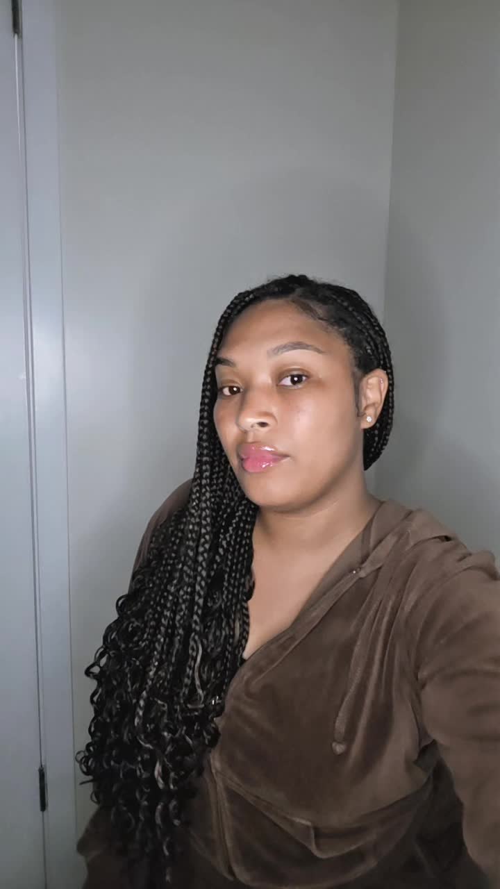 @Auribabyy