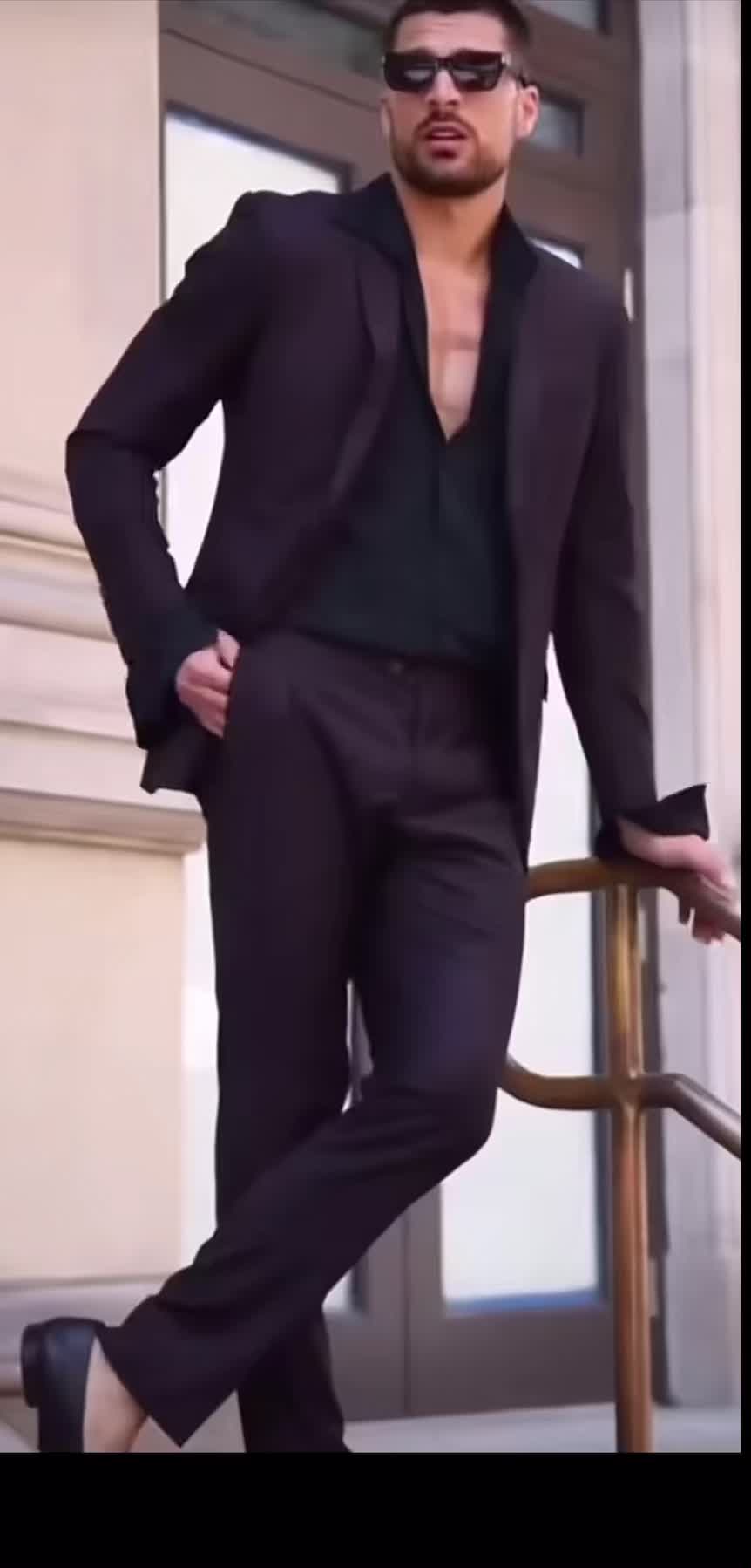 @777