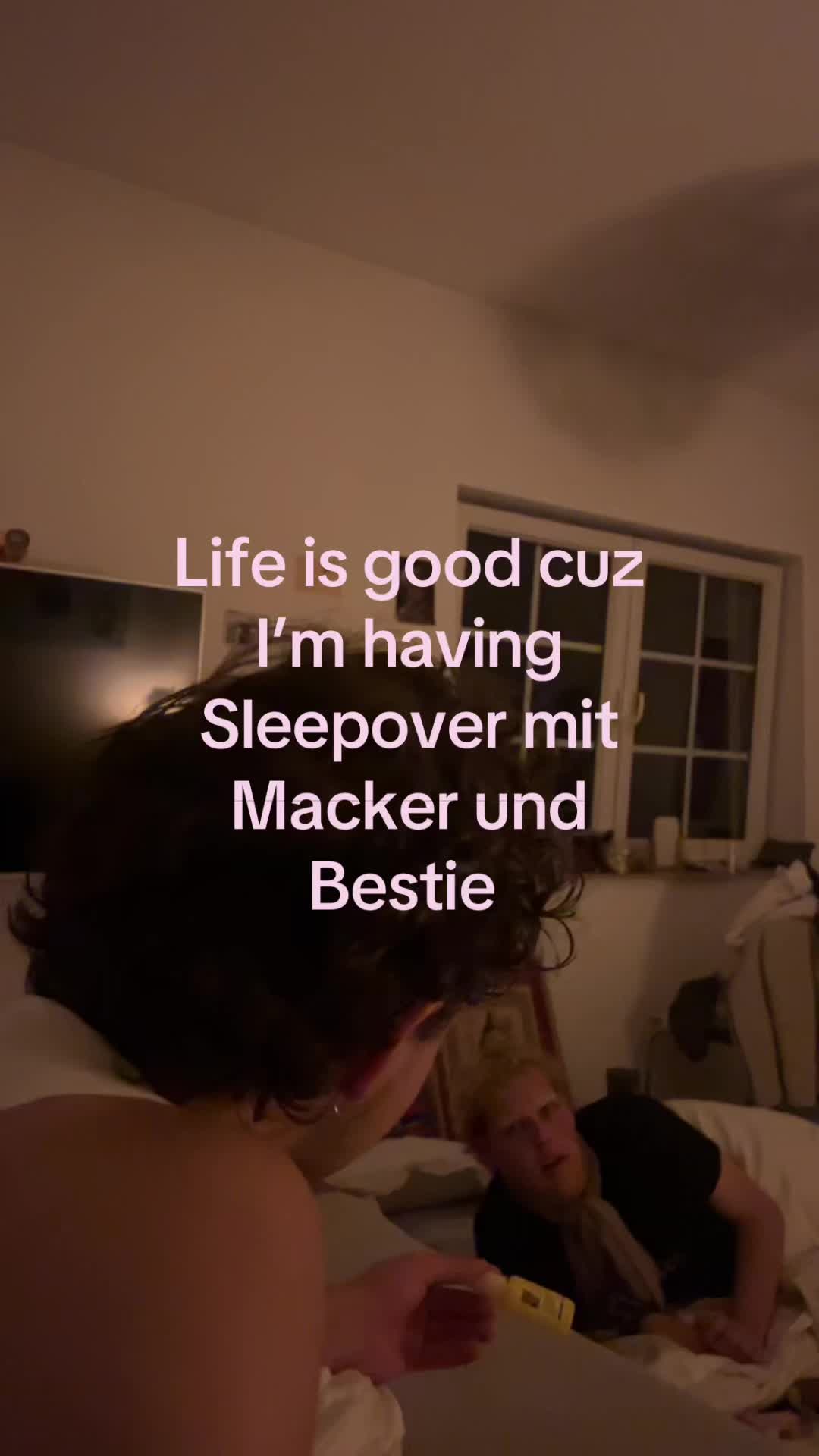 @holillystic