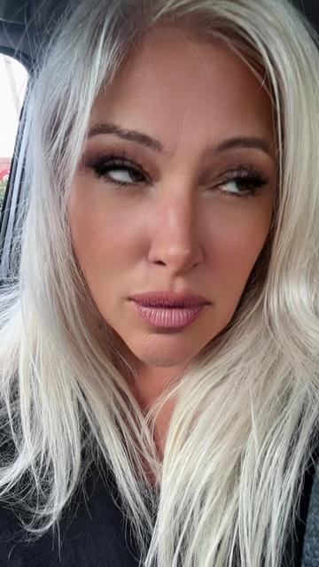 @Canuck 🇨🇦 Cindy ❌