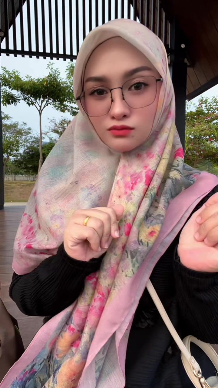 @Nazia Marwiana