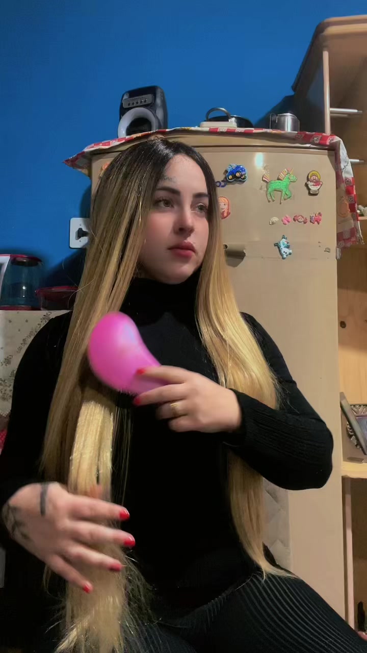 @Gabriela_Roschild☄️