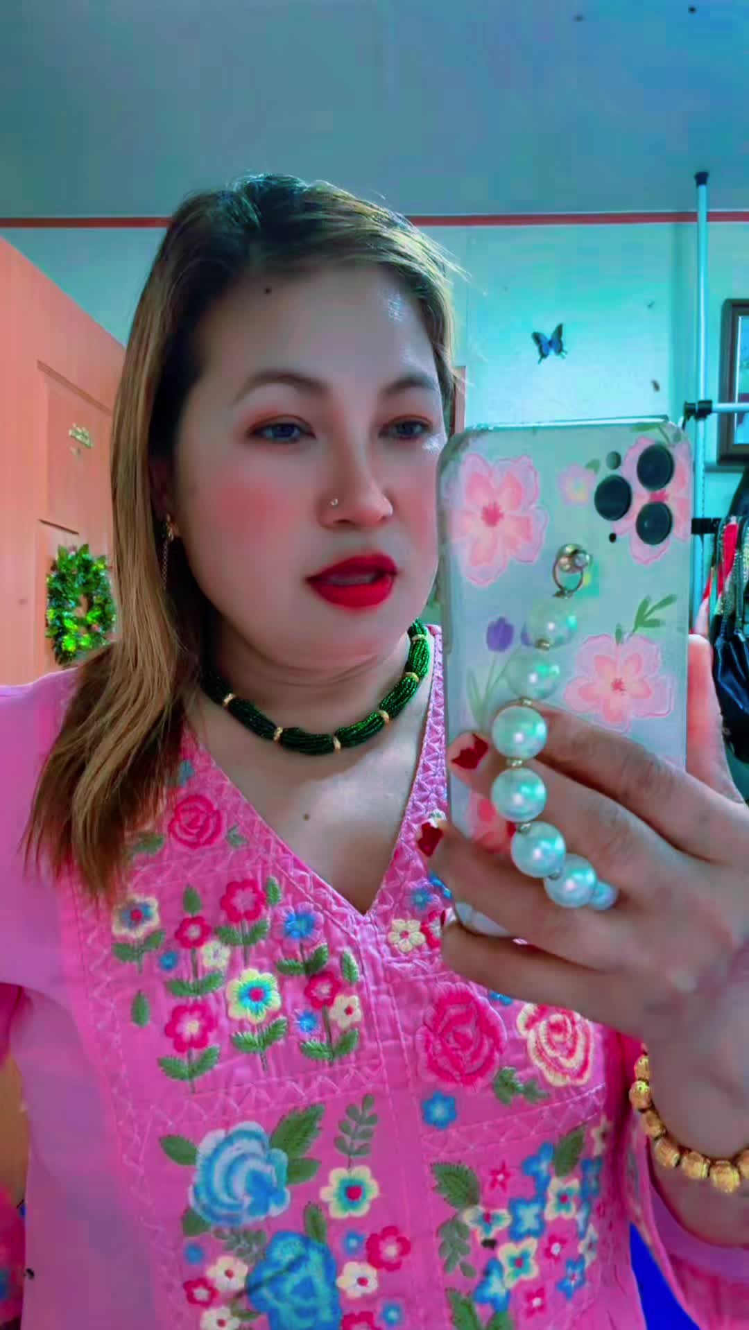 @Meenu Waiba8121