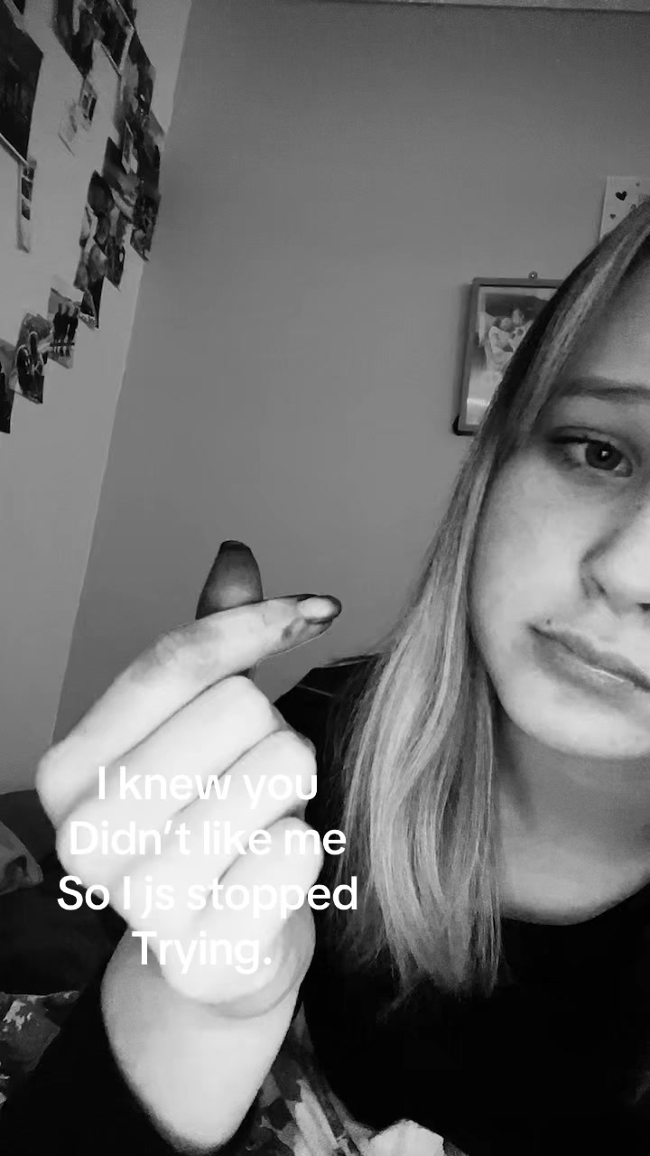 @𝒜 🦖