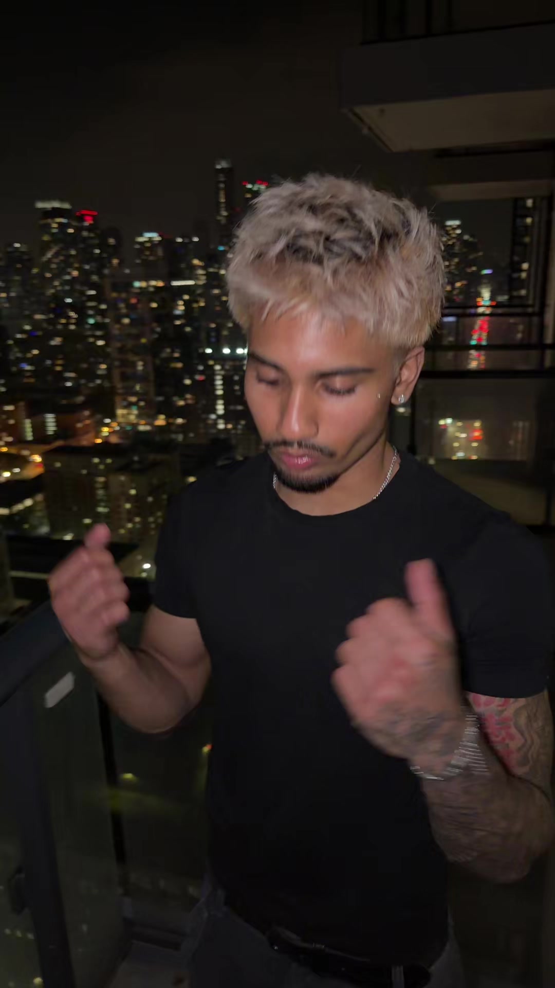 @chris.nikoo