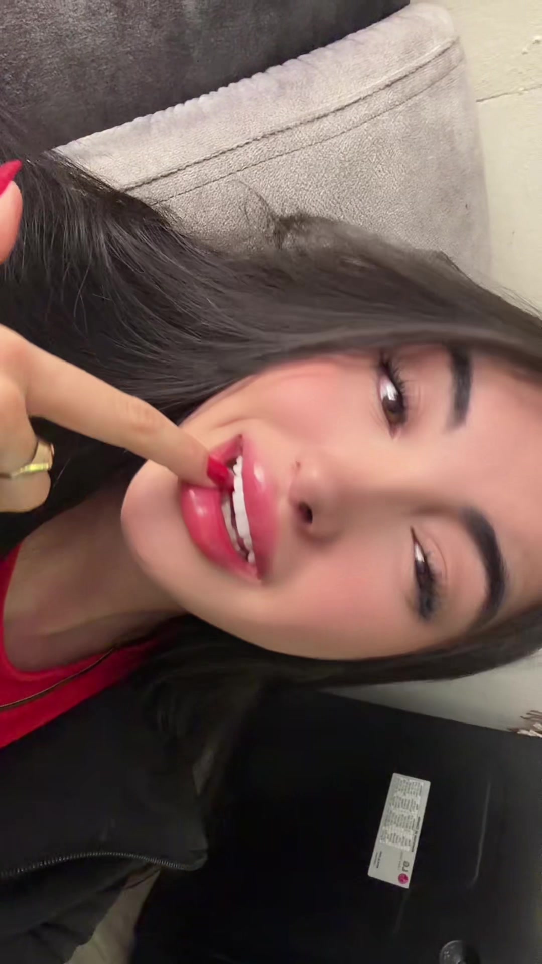 @valentinaa_garciaa__