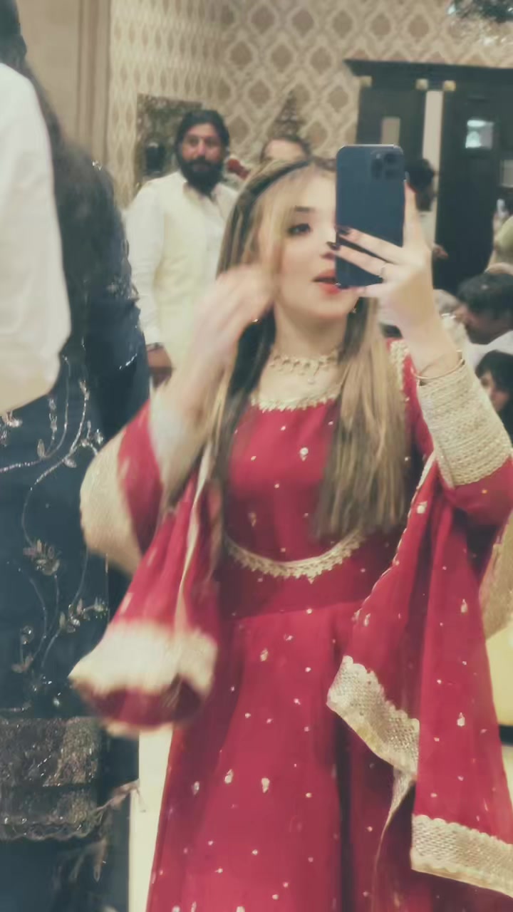 @DãmșěĻ🦋✨
