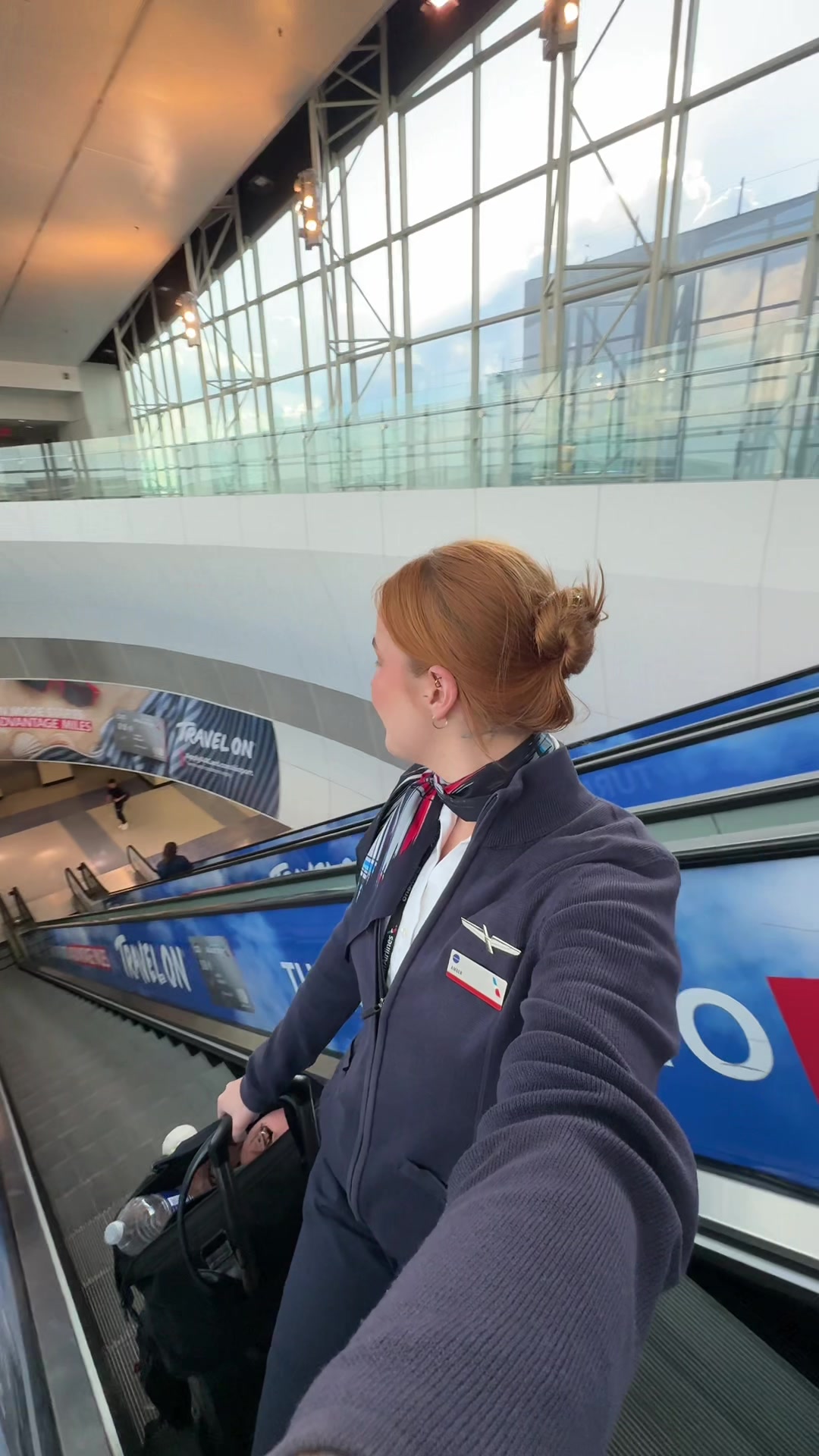 @Am | FLIGHT ATTENDANT ✈️🌟