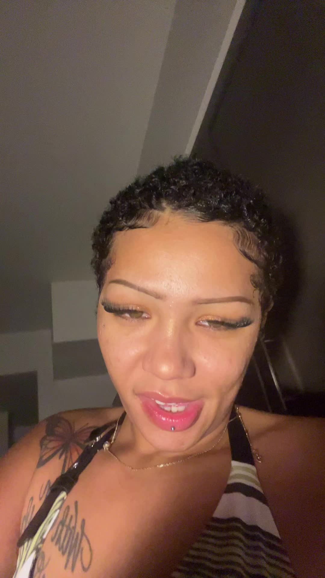 @yaejay