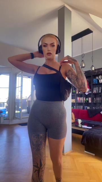 @Inked_Kira