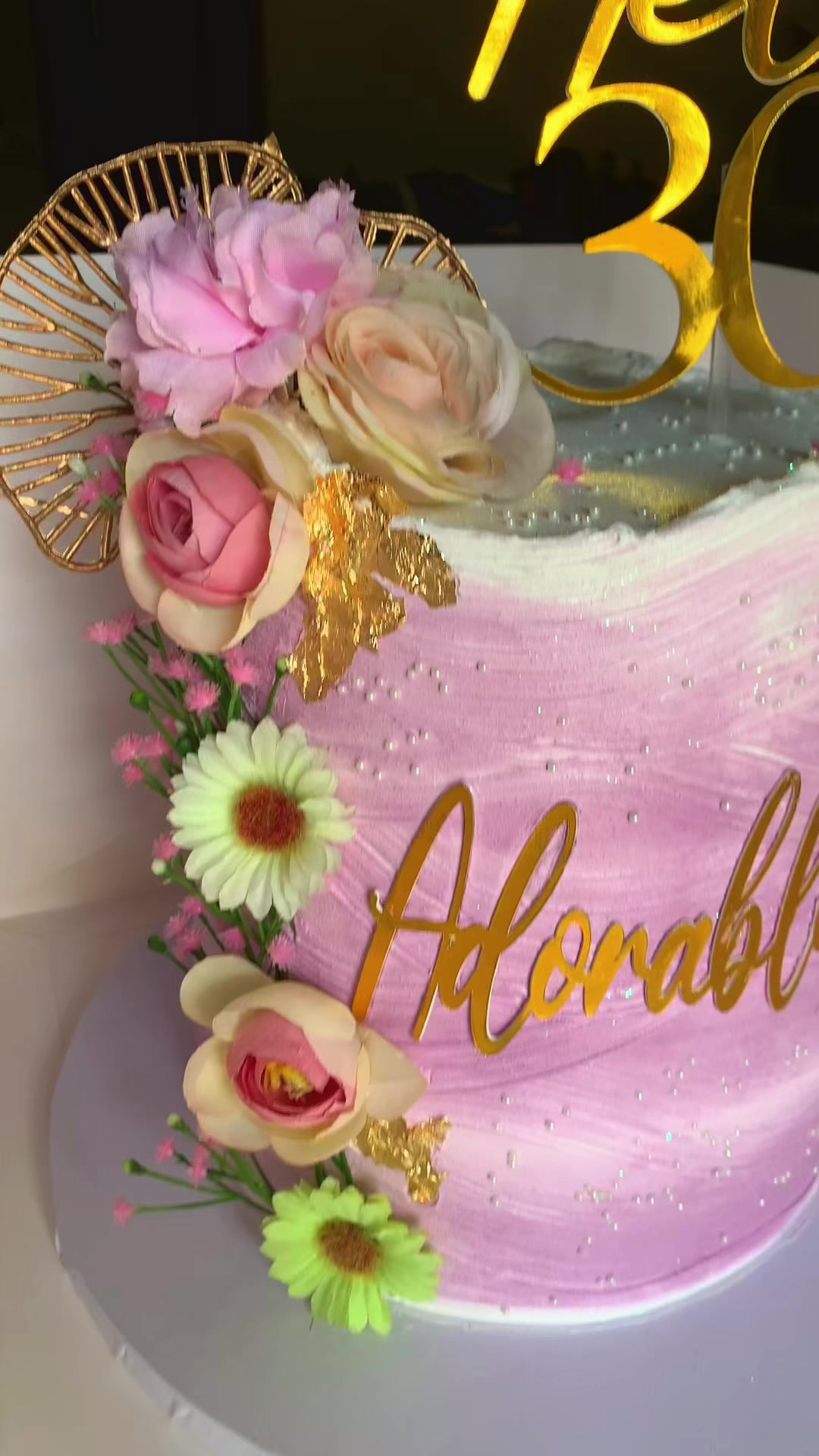 @Cakesbyfab
