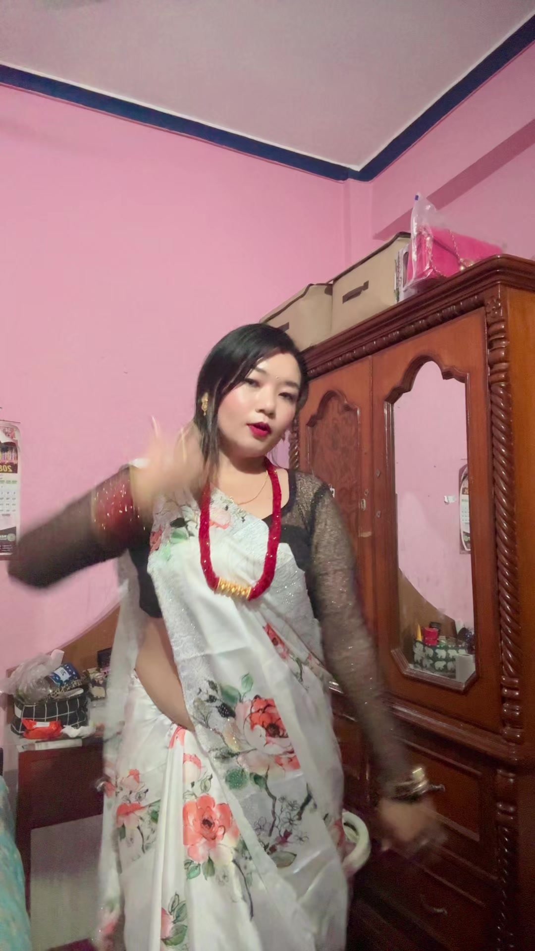 @🧚♀️Samzana_Grg🧚♀️