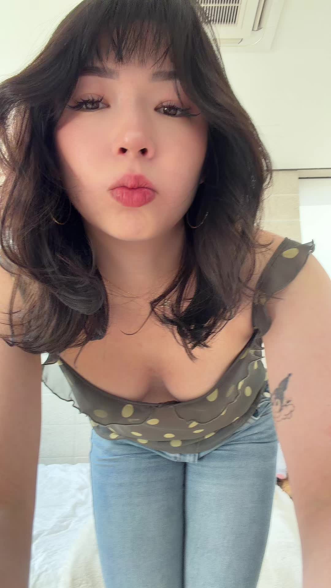 @violet
