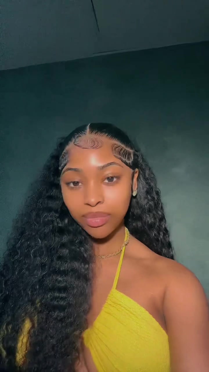 @YOLA B ᥫ᭡.