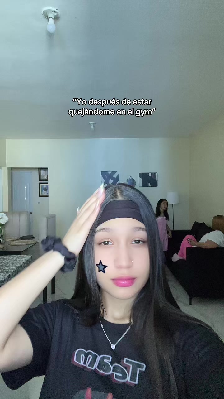 @Sisoy_chica06