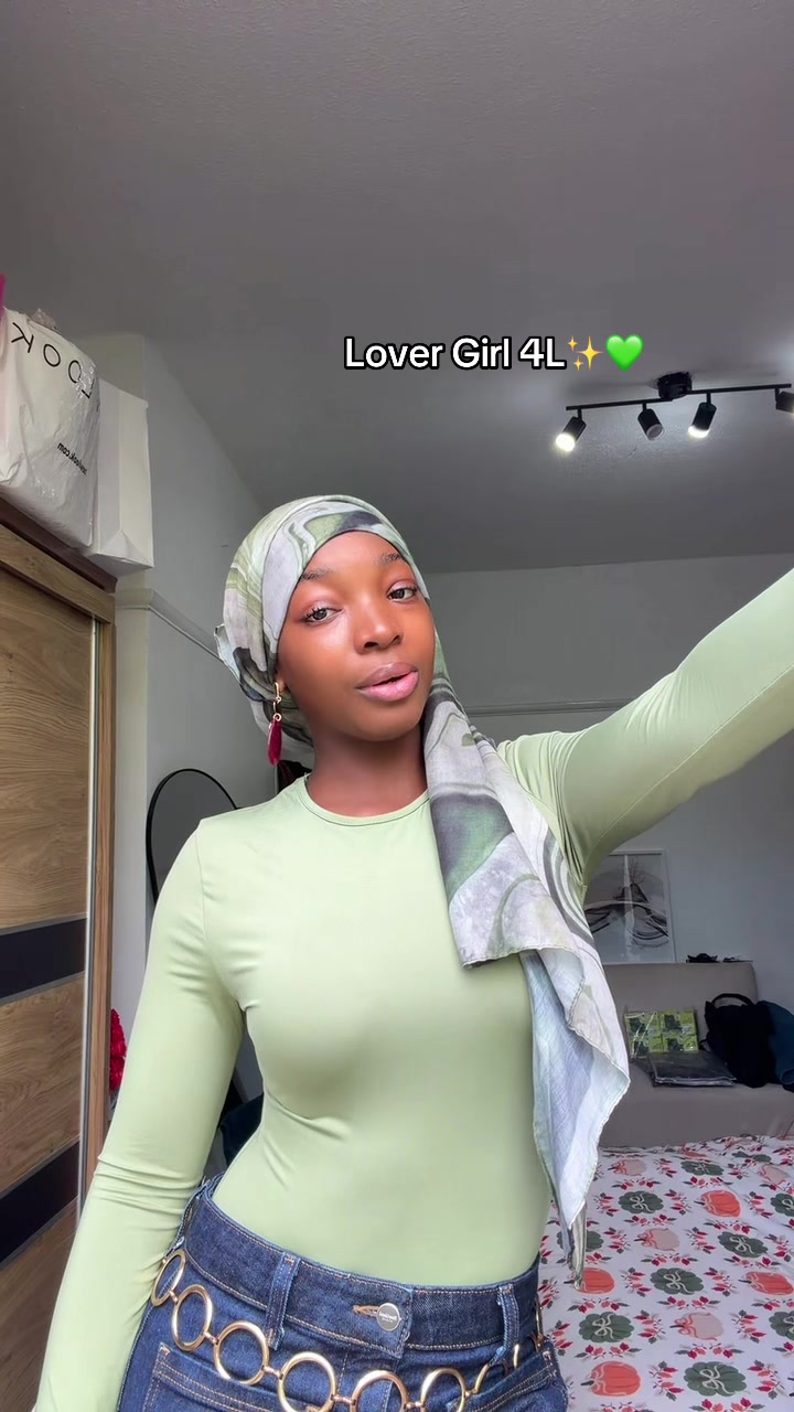 @symply_feekah1