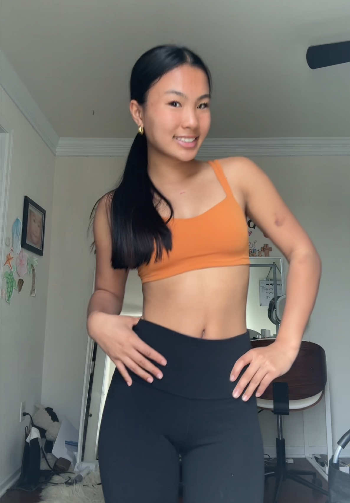 @bella