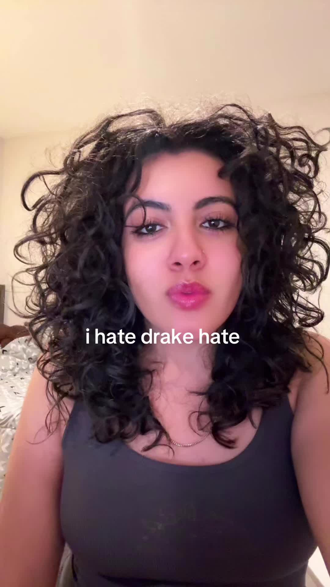@sof&iacute;a