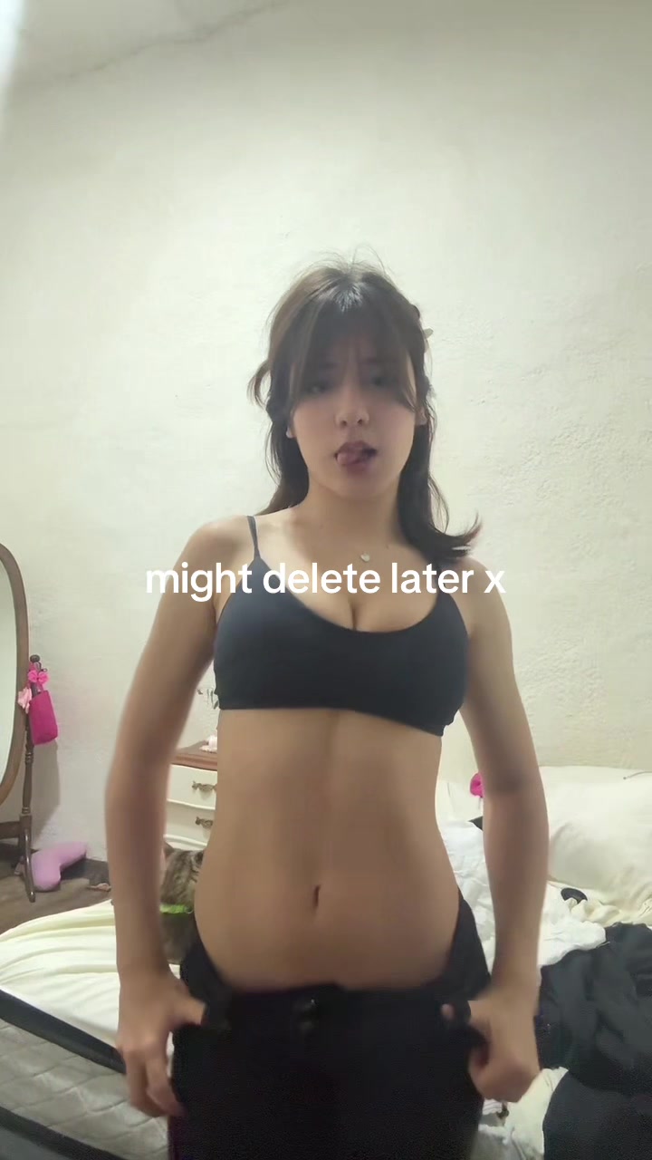 @rubí