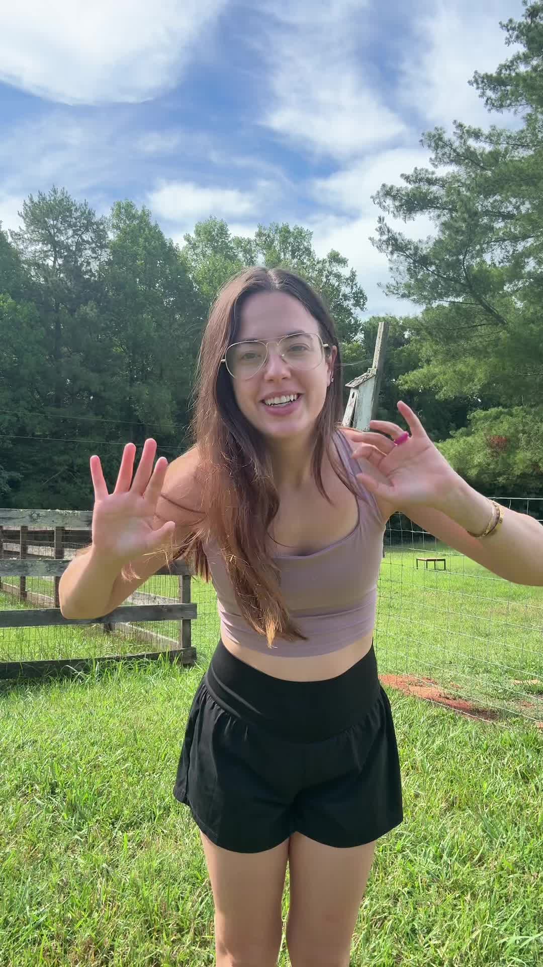 @Mindy | Pretend Farmer
