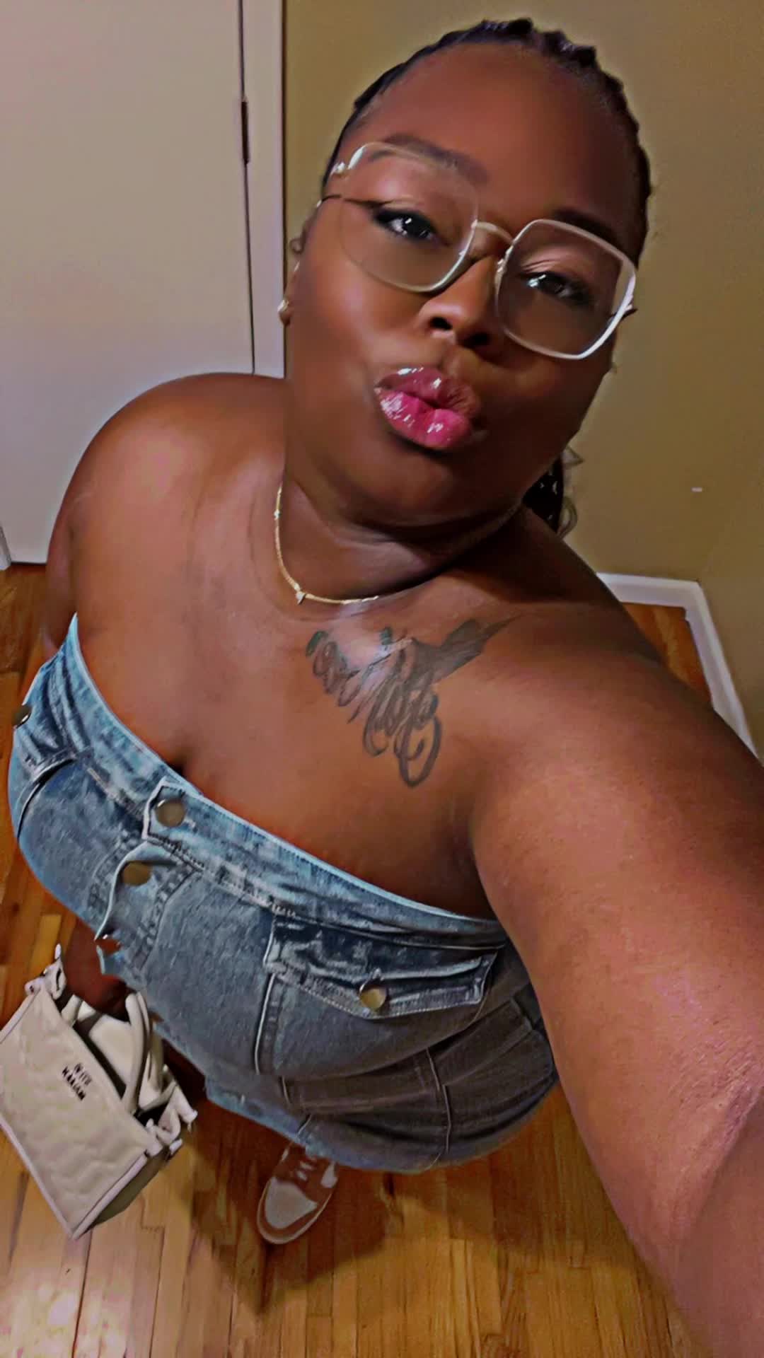 @PhatPhat