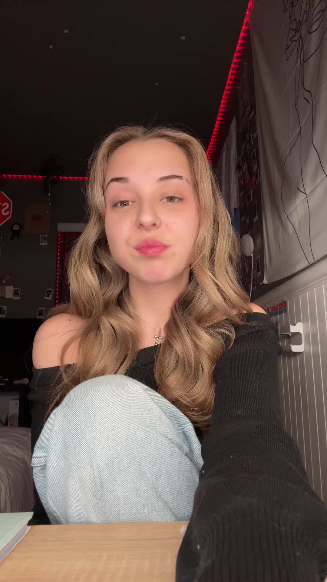 @🪩⚜️𝓕𝓵𝓸𝓻𝓮𝓷𝓬𝓮⚜️🪩