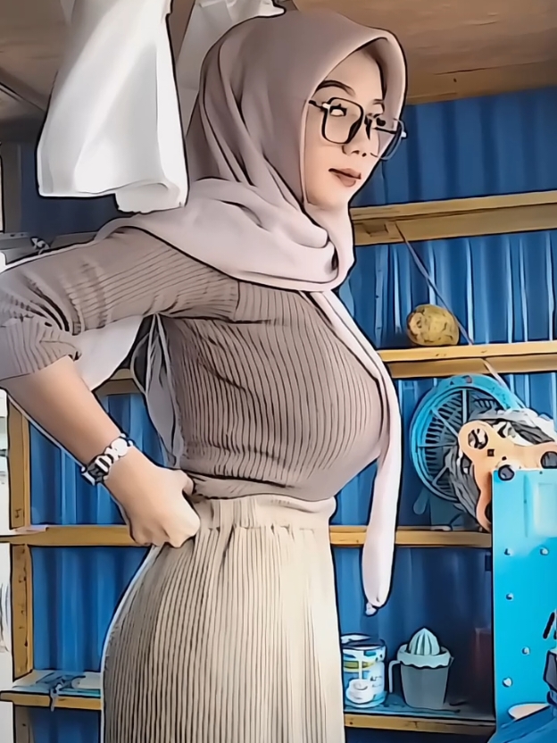 @๐๐๐๐๐ผ๐๐๐๐๐ฅ