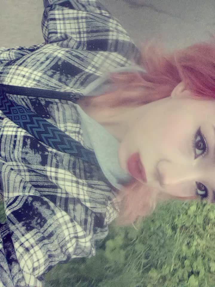 @точечка🚬🕷️