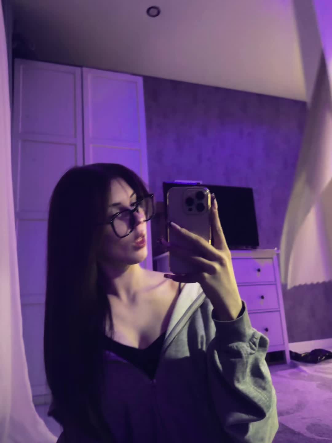 @evsyyaaa