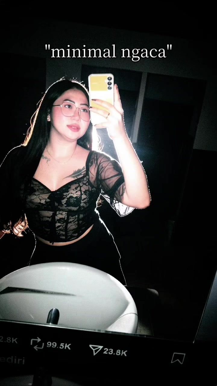 @Flo Wijaya 🥀