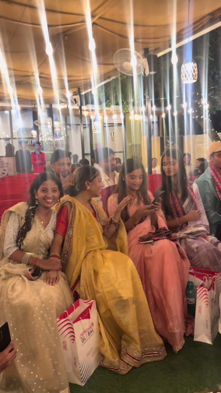 @श्रुति✨