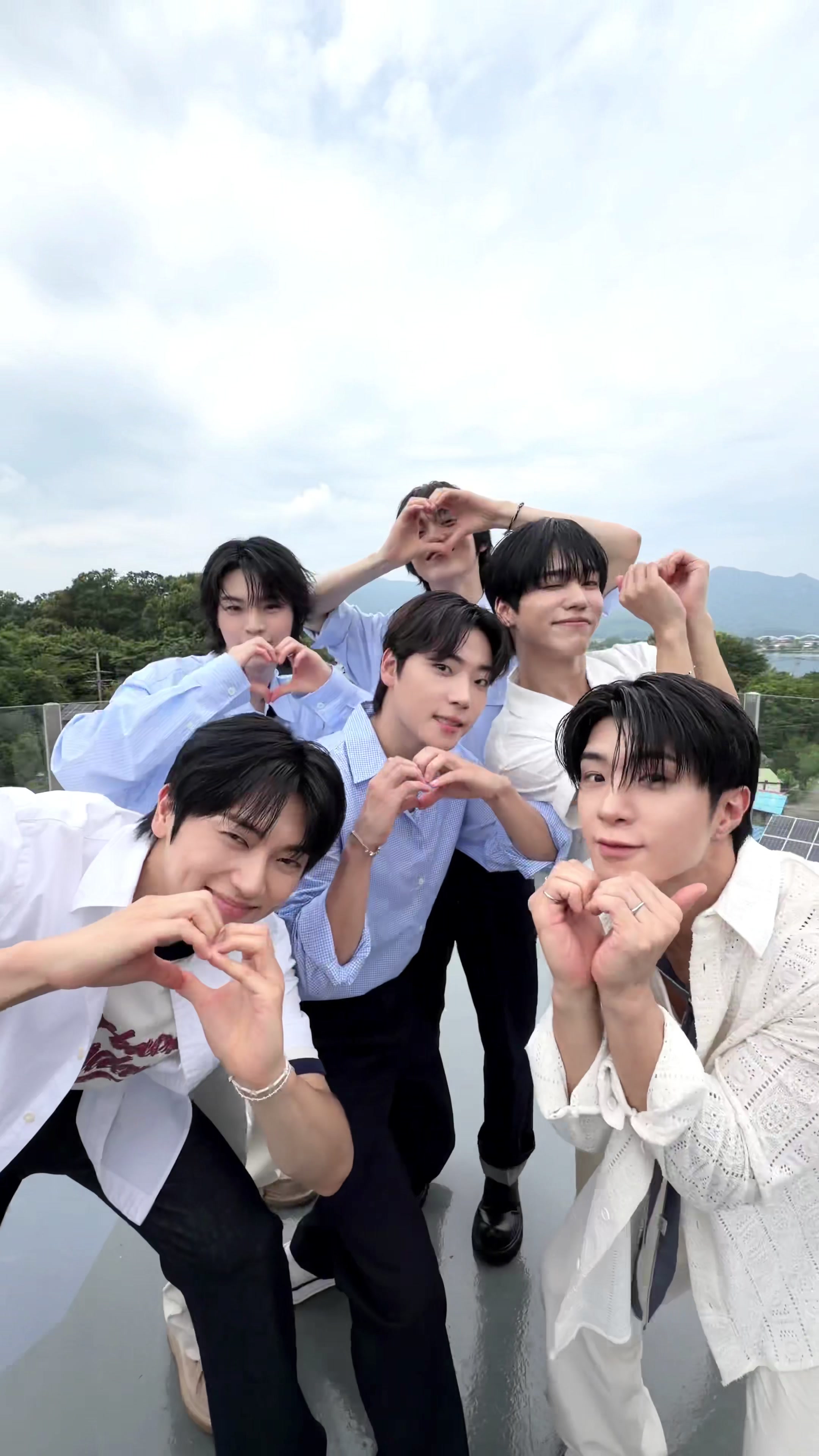 @온앤오프(ONF)