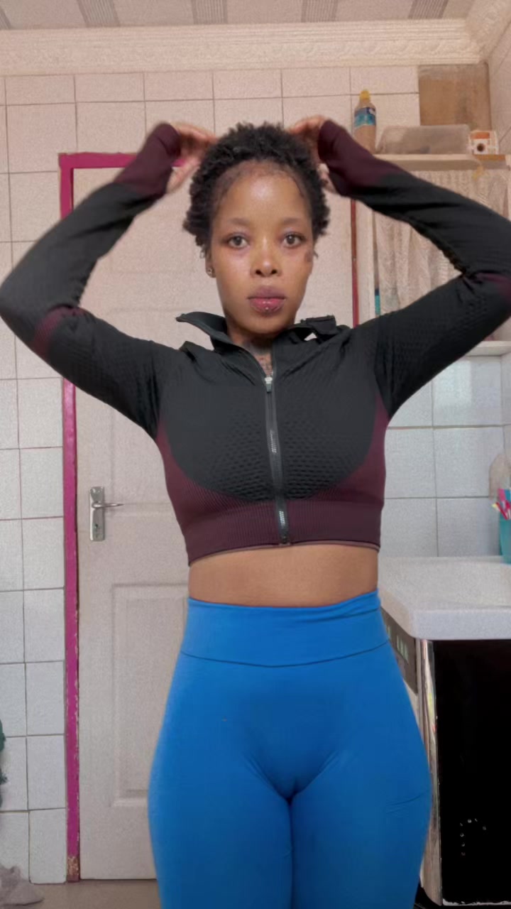 @🌻Boikyslimthickbee🐝