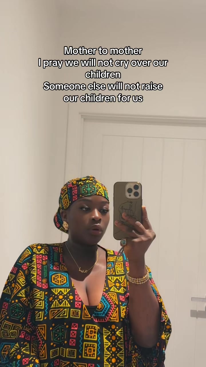 @Meenah