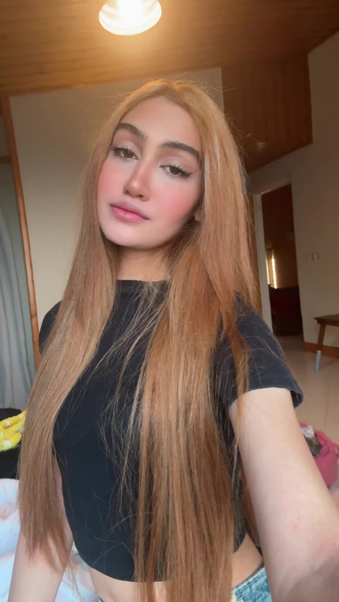@elena.saadati