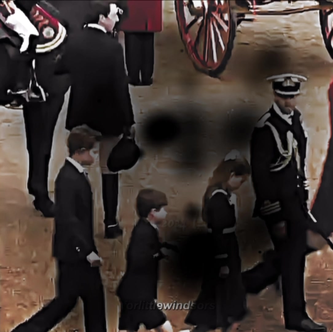 @𝐑𝐨𝐬𝐞 *⁀➷