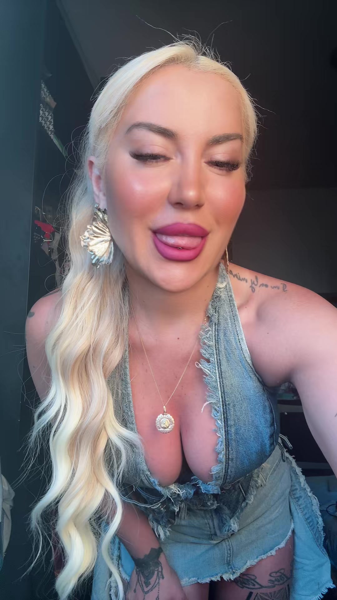 @Ela _entela