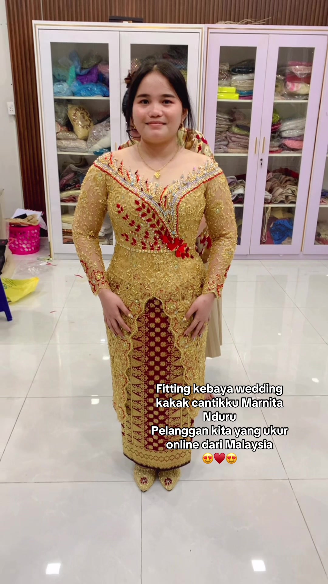 @Binaria kebaya