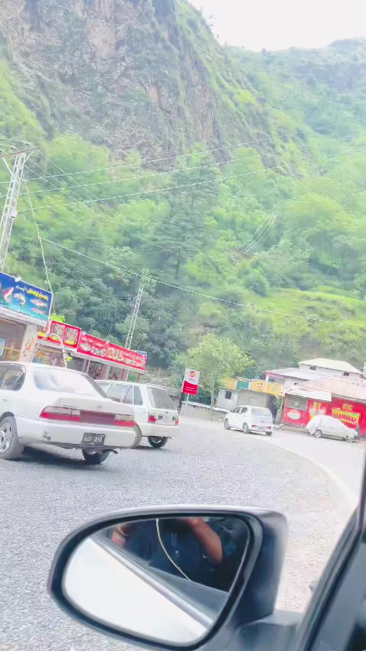 @💞MǍĽİĶ🇵🇰