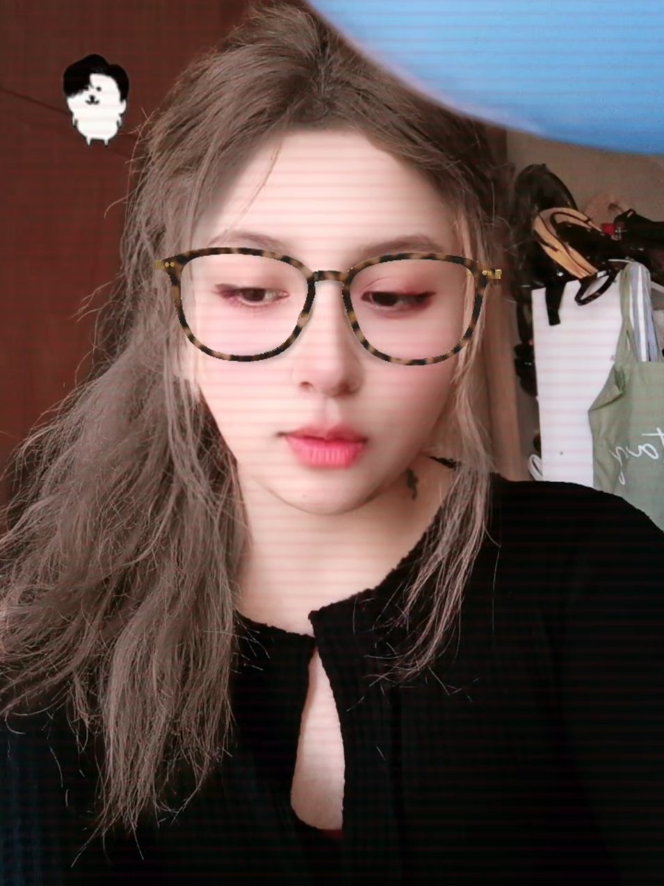 @✧⸼ ⤹ 𝙔𝙪 - 𝙇𝙞𝙣𝙜 ·˚༘