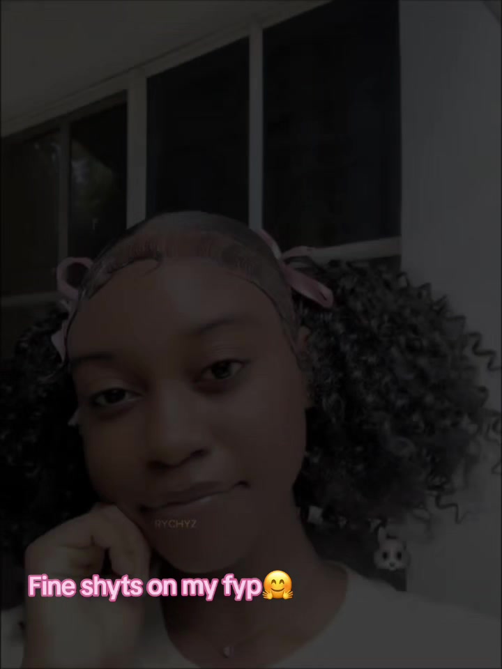@Fineshyts of🇯🇲