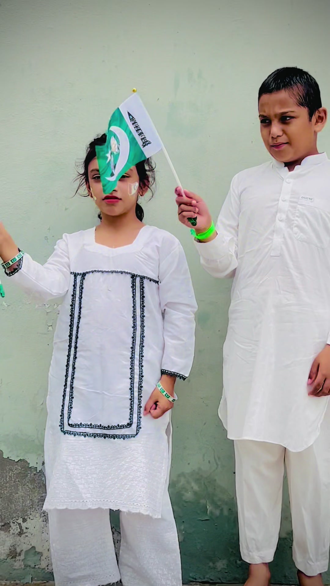@Sharrybabu🙂🫣
