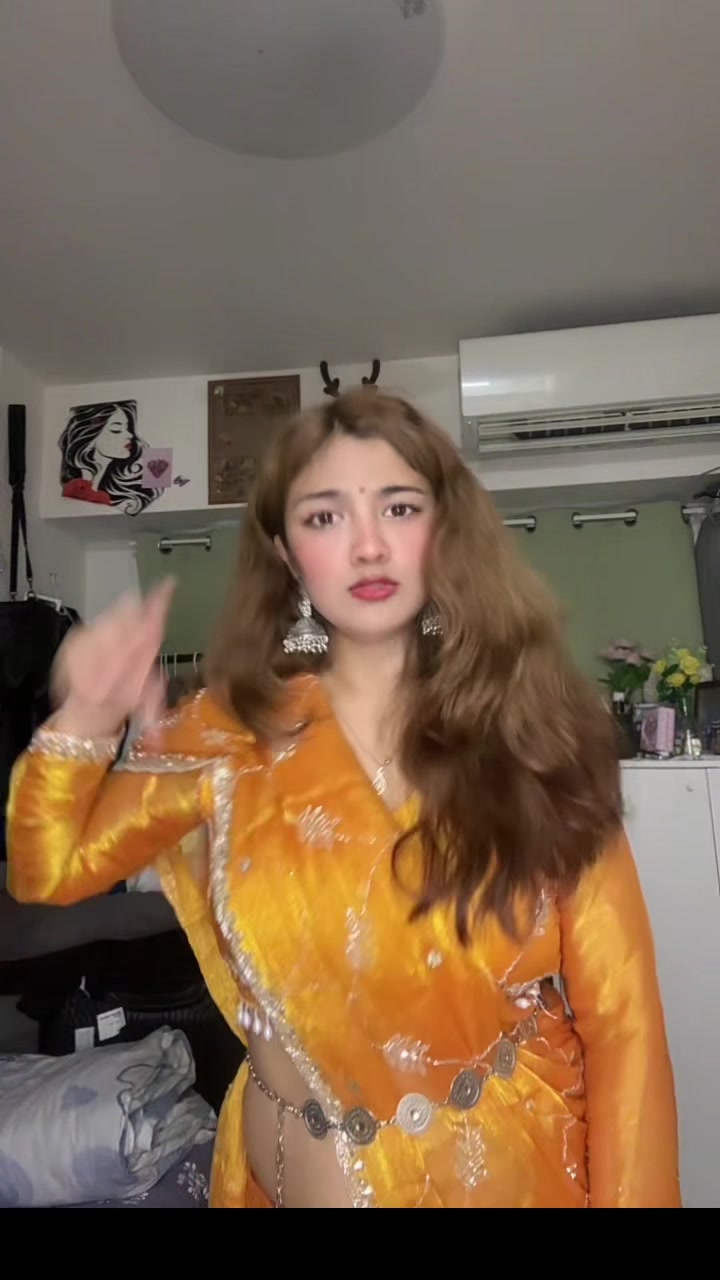 @POOJA🍀💗