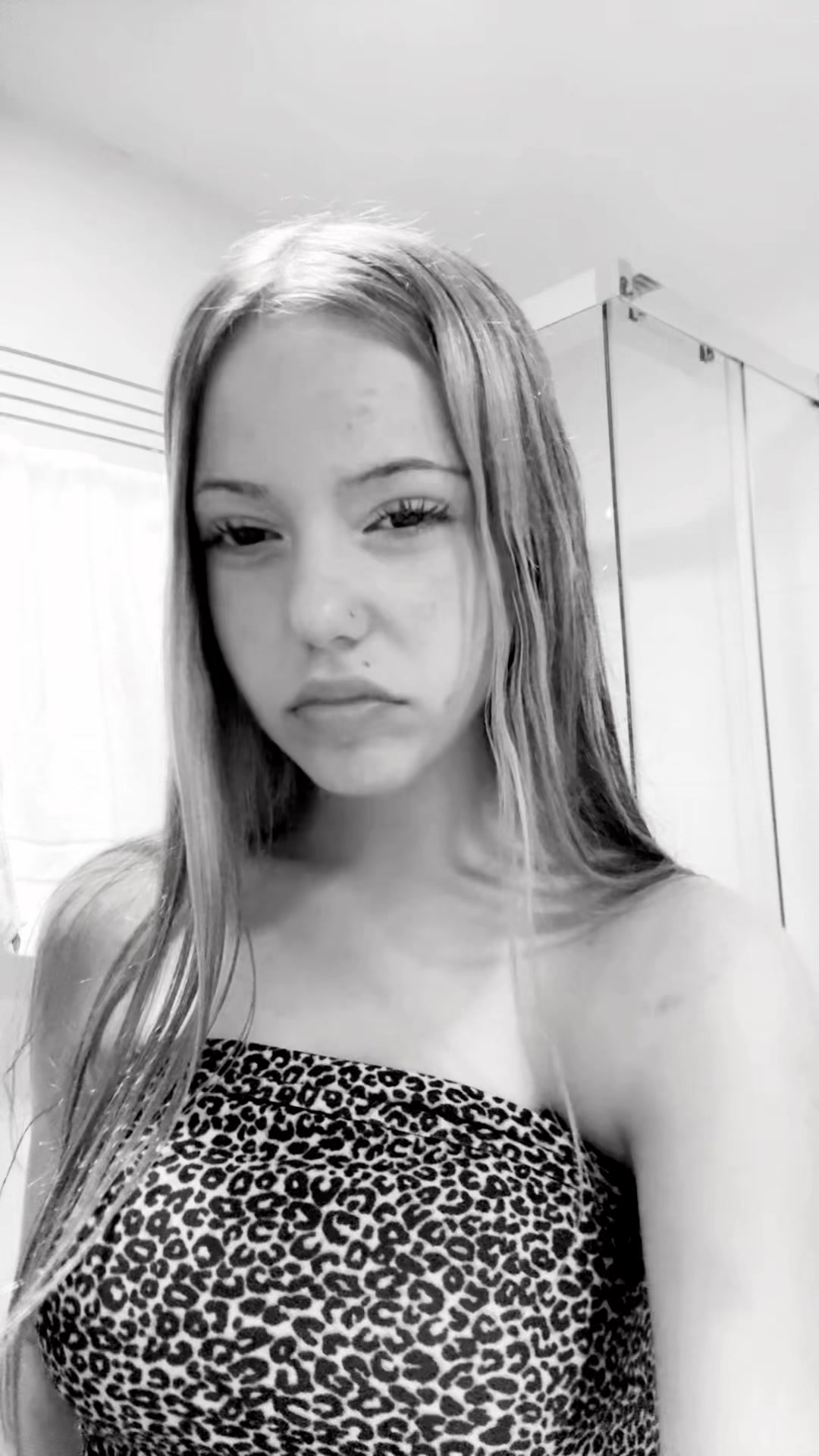 @user1364749252