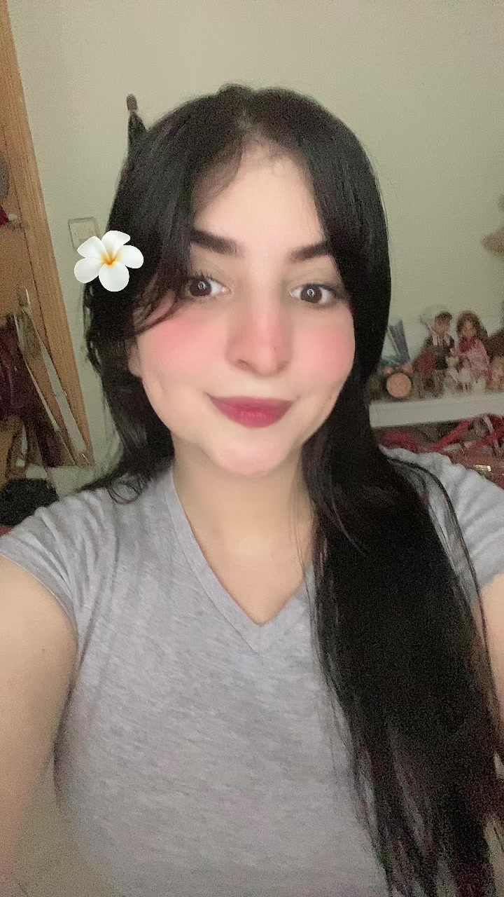 @oumniabetty1