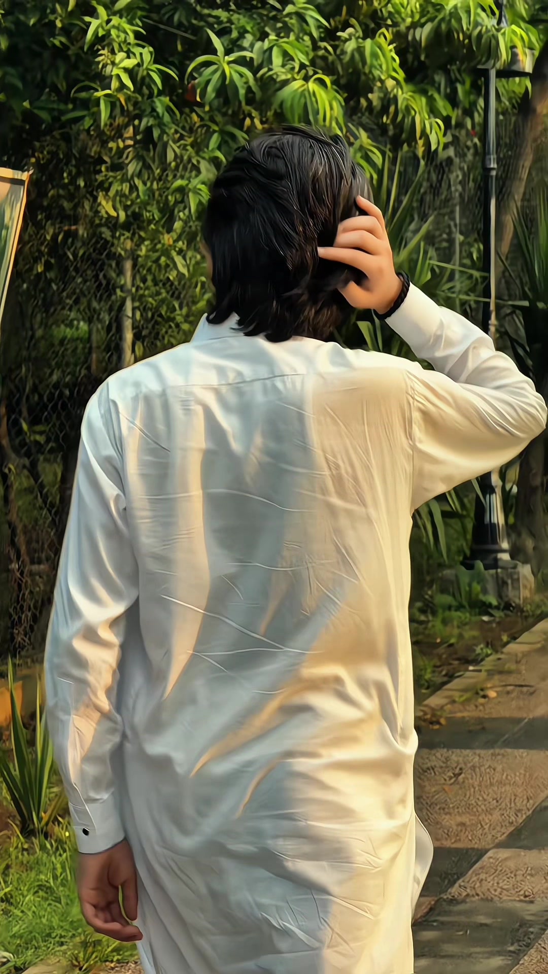 @𝙈𝙖𝙣𝙞🦇