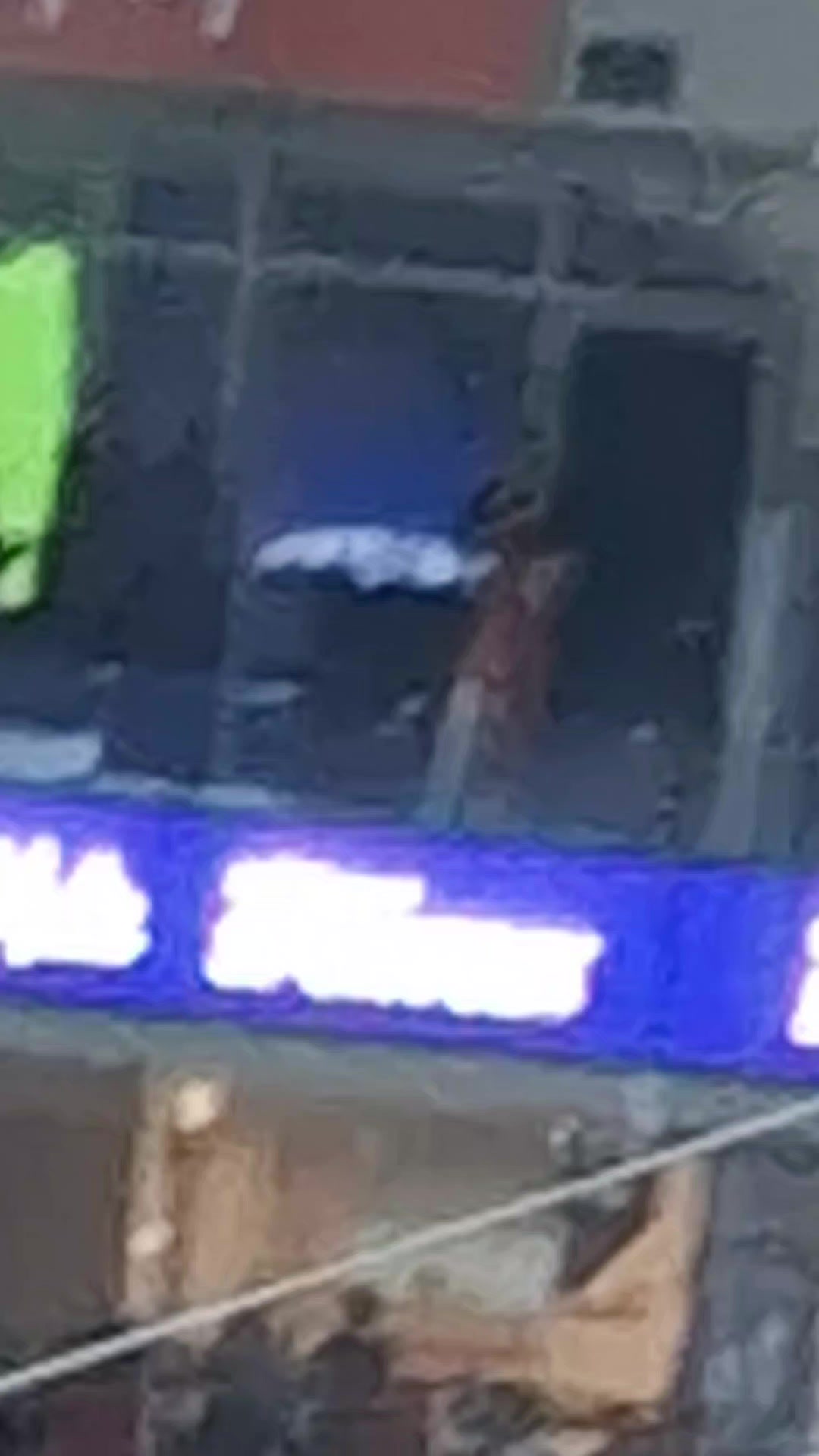 @앤